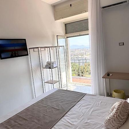 Airport Seaview Rooms Наполи Екстериор снимка