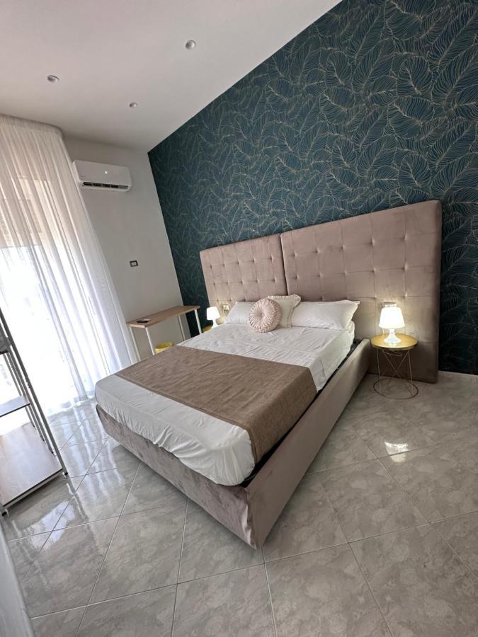 Airport Seaview Rooms Наполи Екстериор снимка