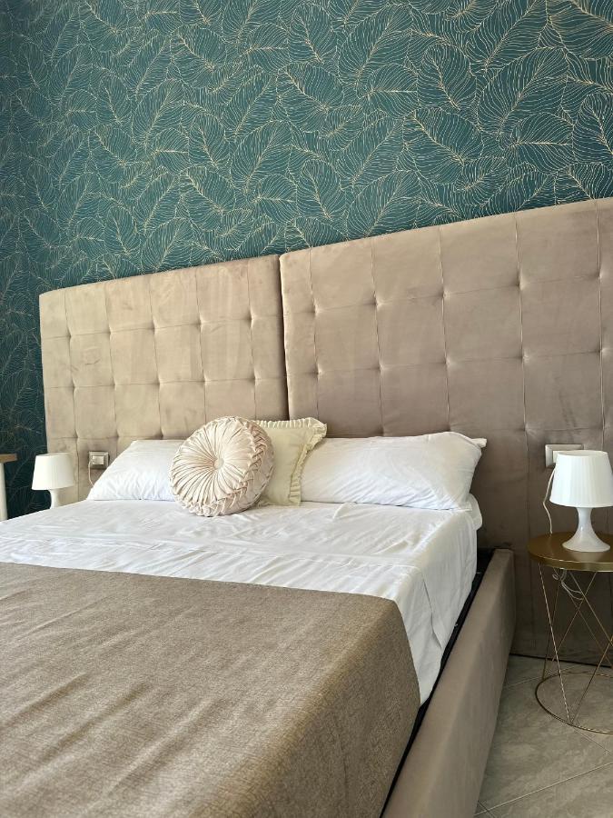 Airport Seaview Rooms Наполи Екстериор снимка
