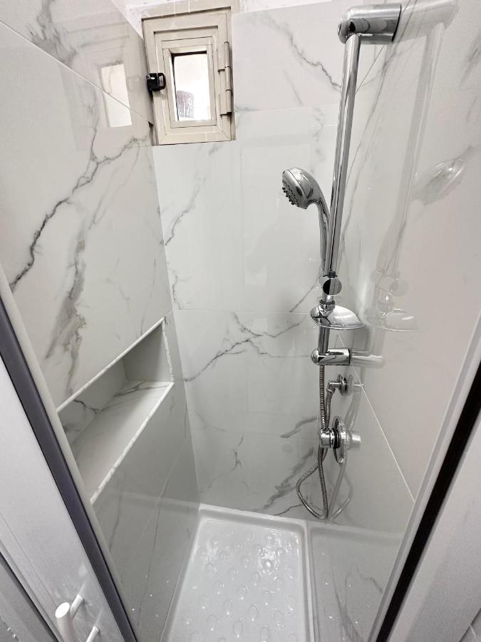 Airport Seaview Rooms Наполи Екстериор снимка